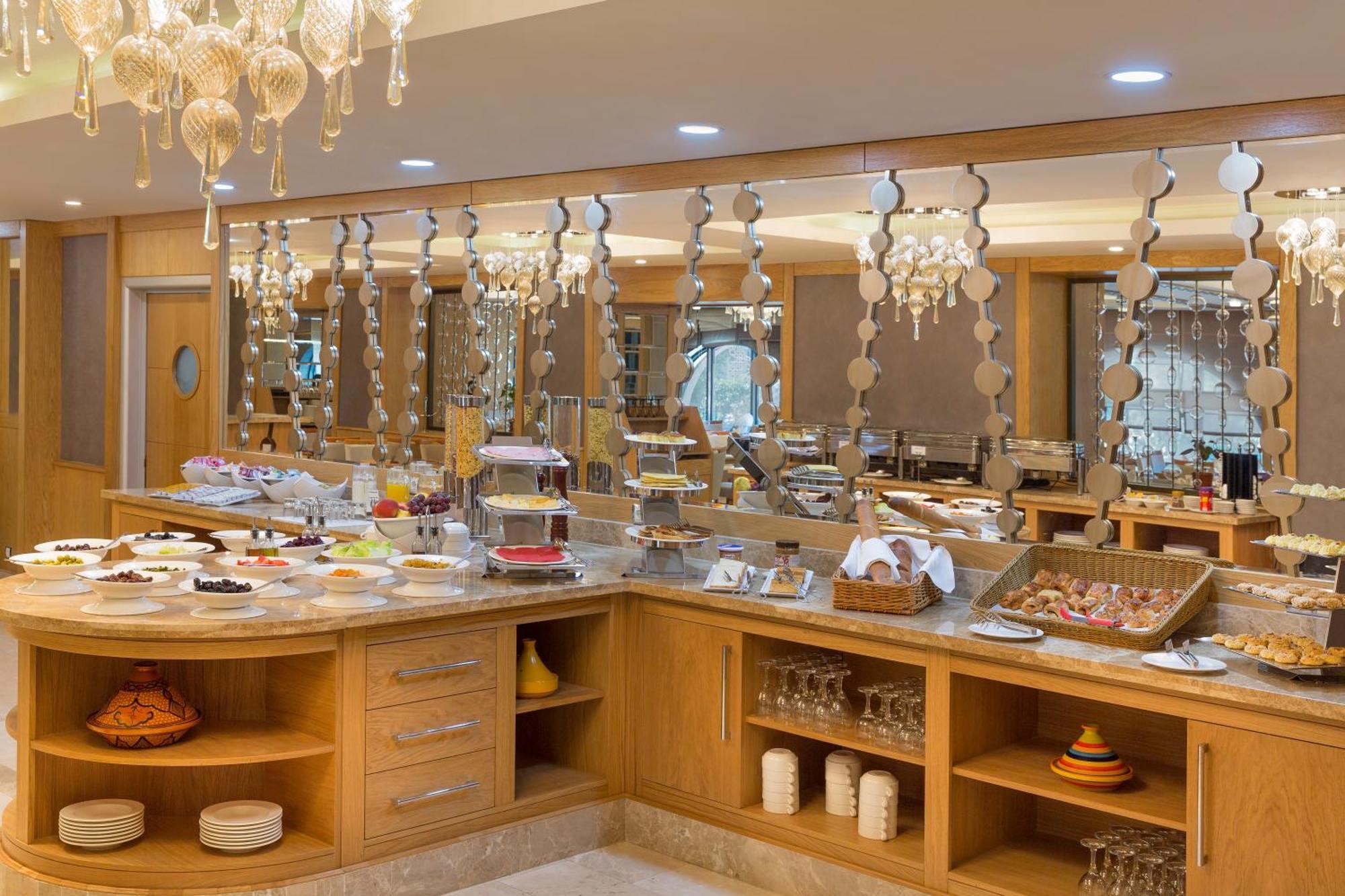 Hotel & Restaurant Sétif Екстериор снимка