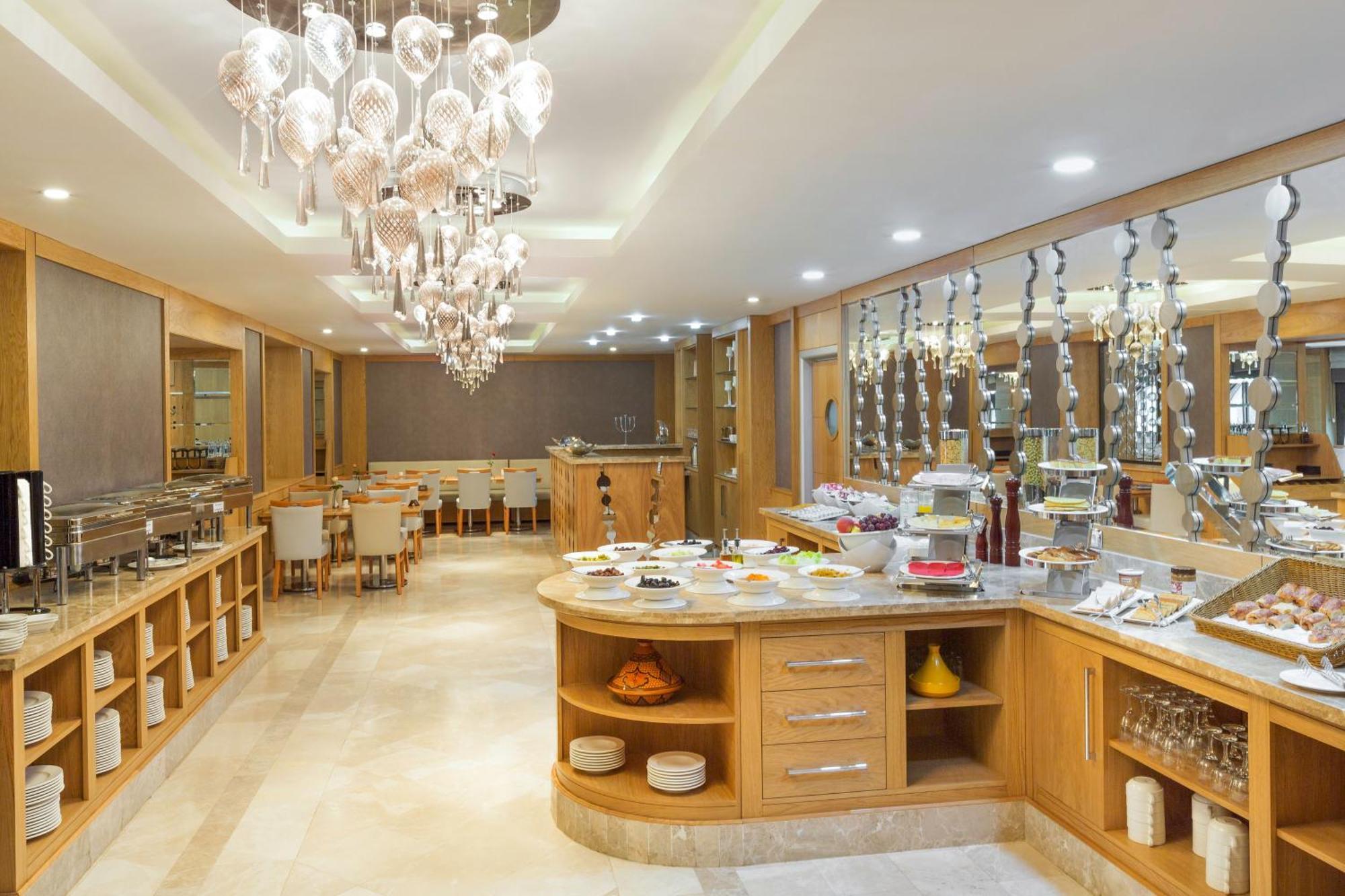 Hotel & Restaurant Sétif Екстериор снимка